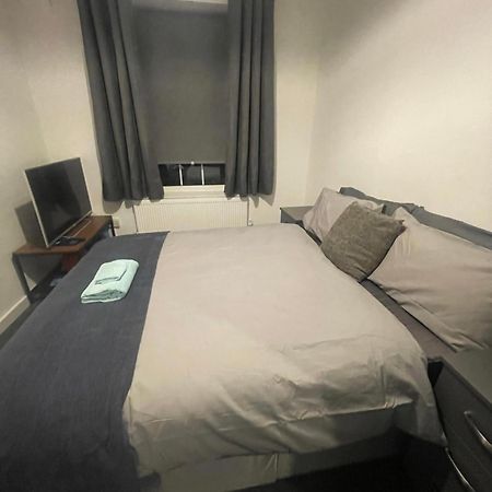 Super Streatham Room Londres Exterior foto